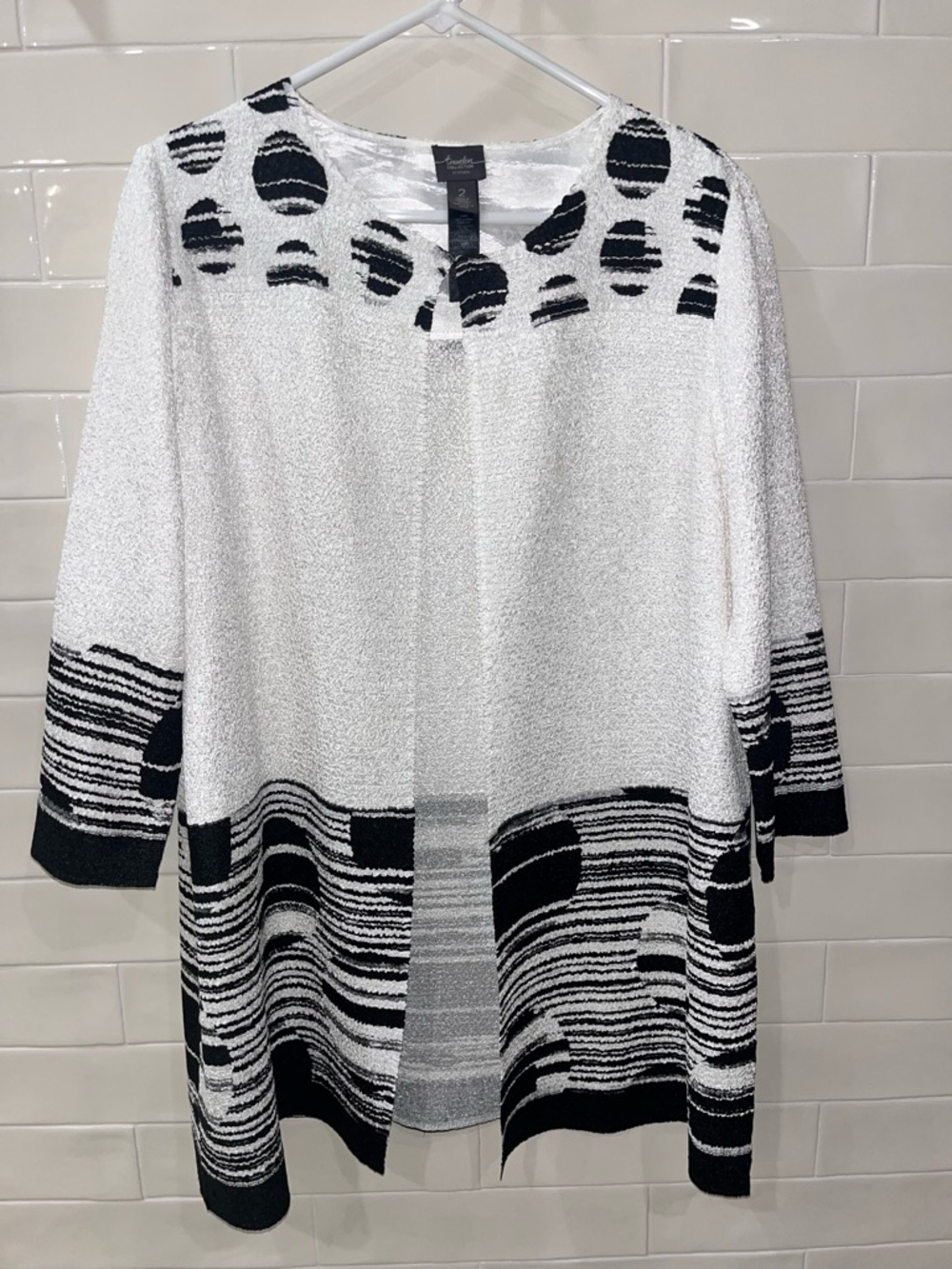 Chico's Travelers Collection crushed Silk  Jacket Geometric Black White Size L